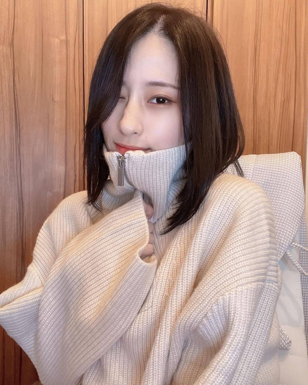 日本短发美少女[澄田绫乃]自拍图片