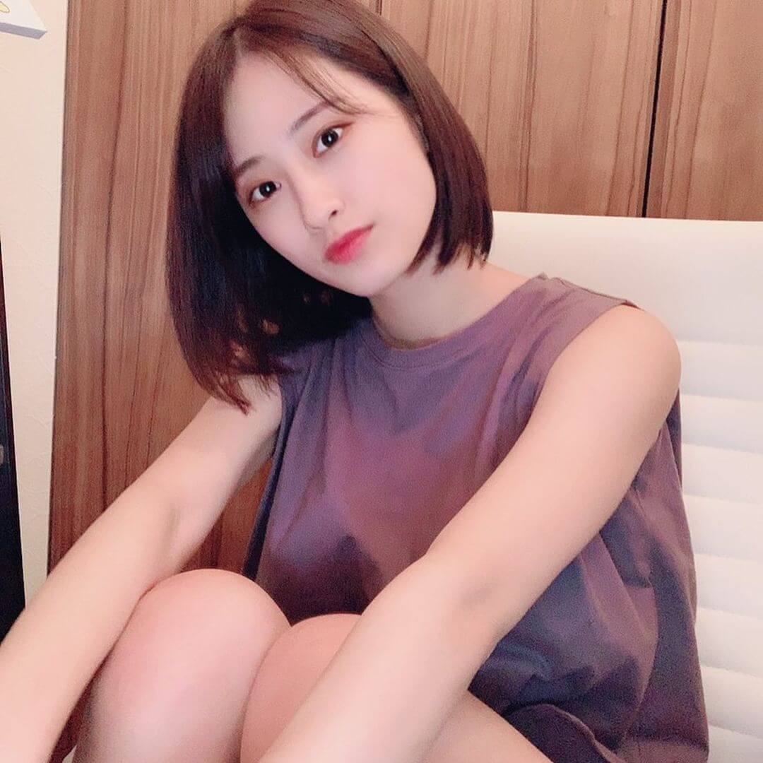 日本短发美少女[澄田绫乃]自拍图片