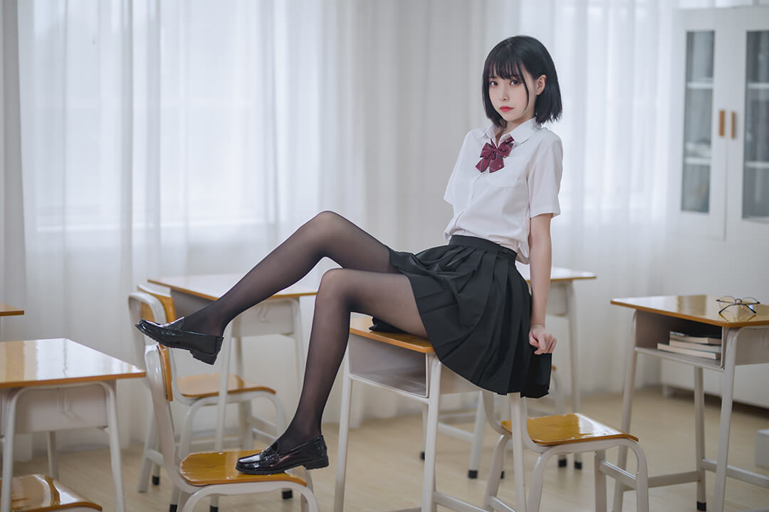许岚LAN-教室JK制服cos写真
