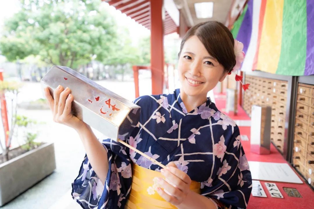 木下凛凛子资料简介-附高清写真图片