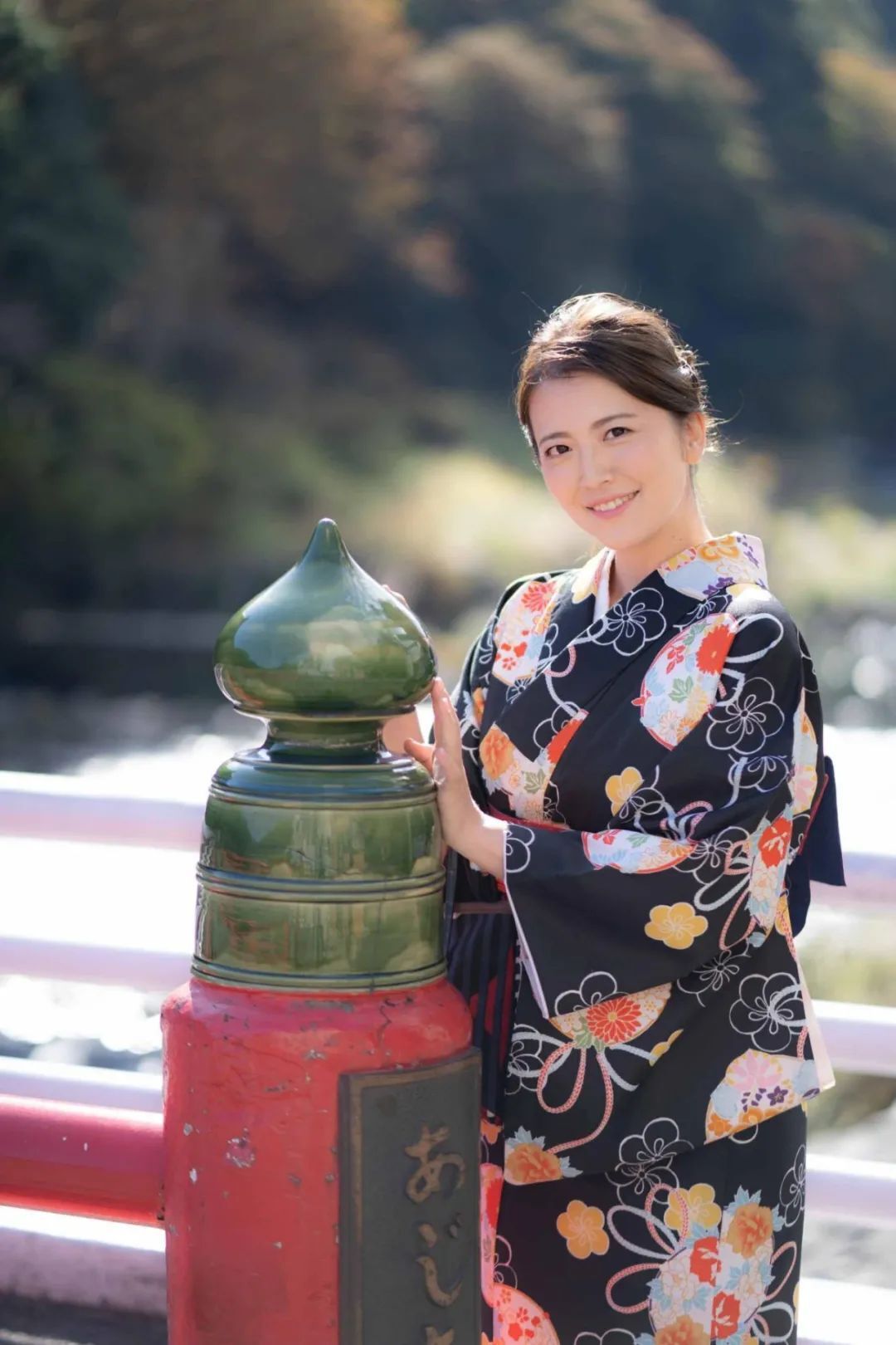 木下凛凛子资料简介-附高清写真图片