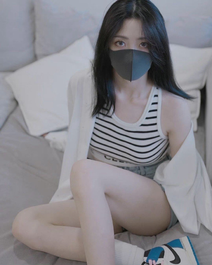 抖音玩偶姐姐图片