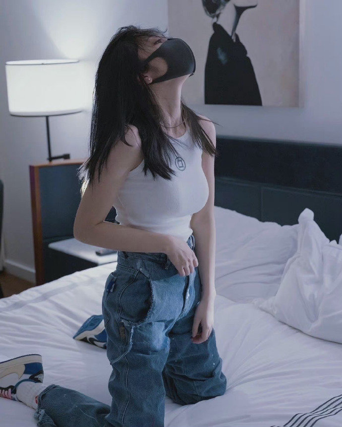 抖音玩偶姐姐图片