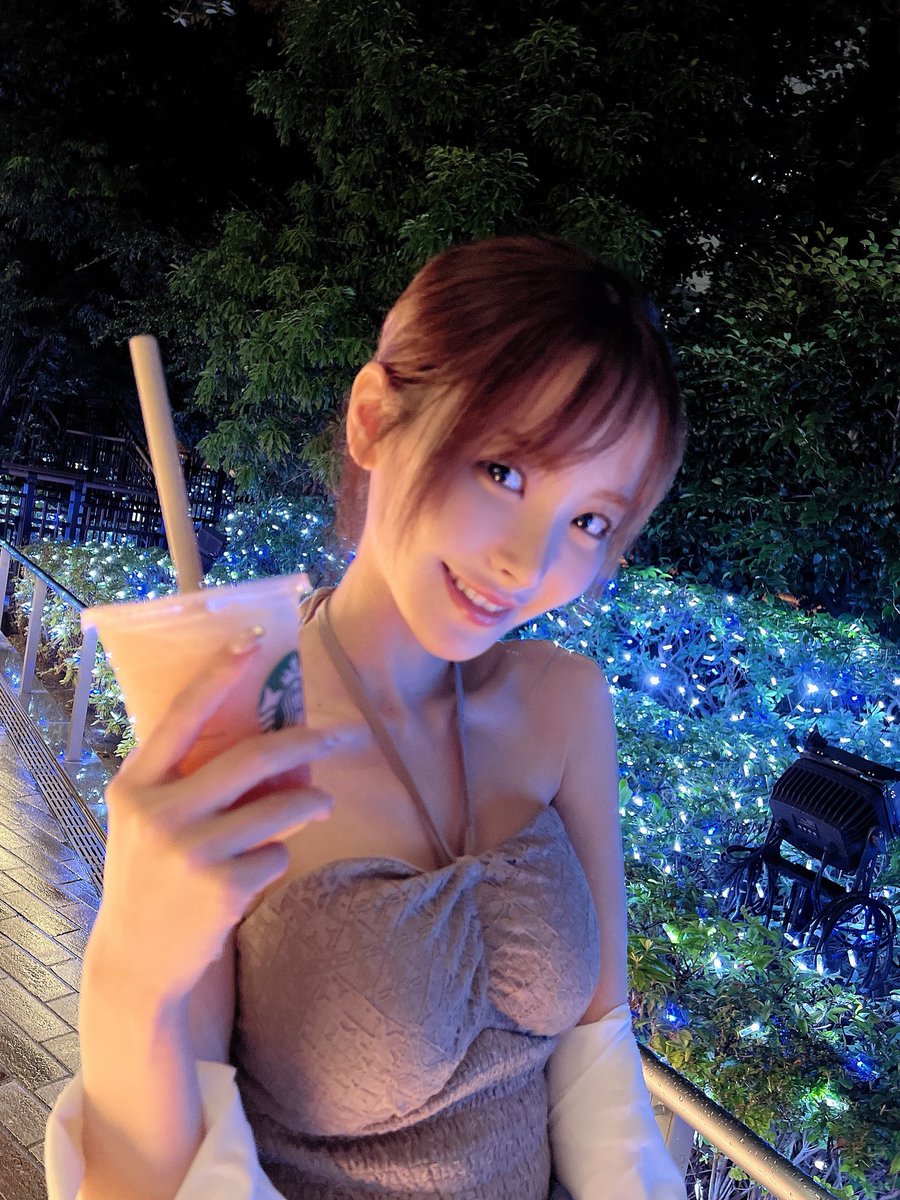 颜值与身材俱佳的美少女 桃乃木香奈美图鉴赏