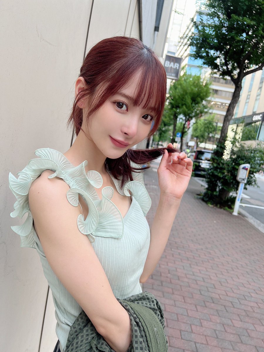 颜值与身材俱佳的美少女 桃乃木香奈美图鉴赏