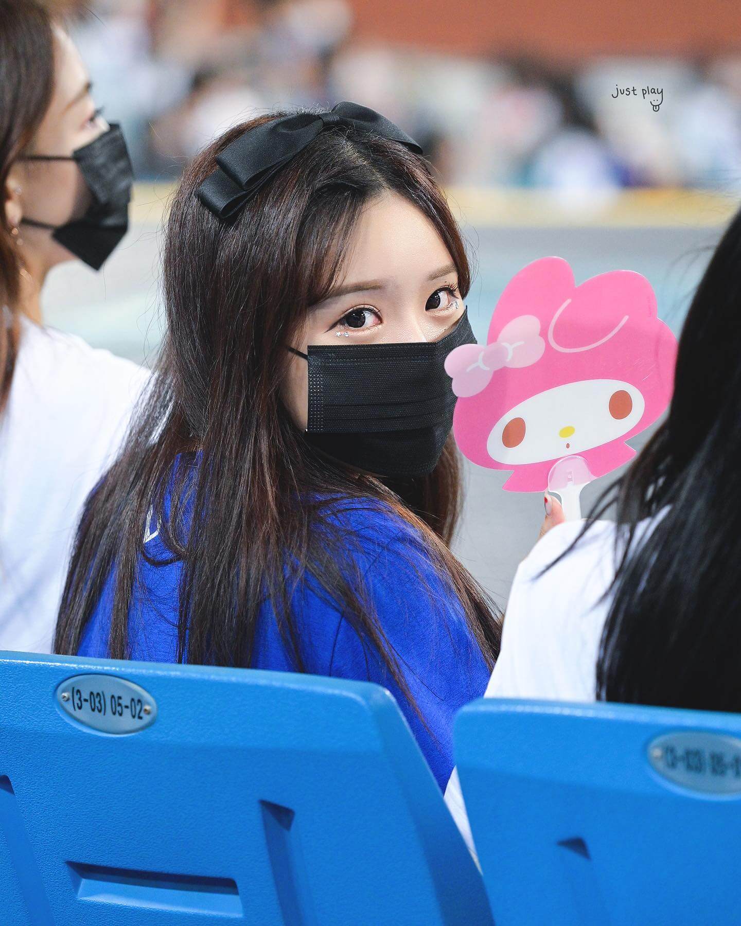 可爱的韩国啦啦队队长崔洪罗图片