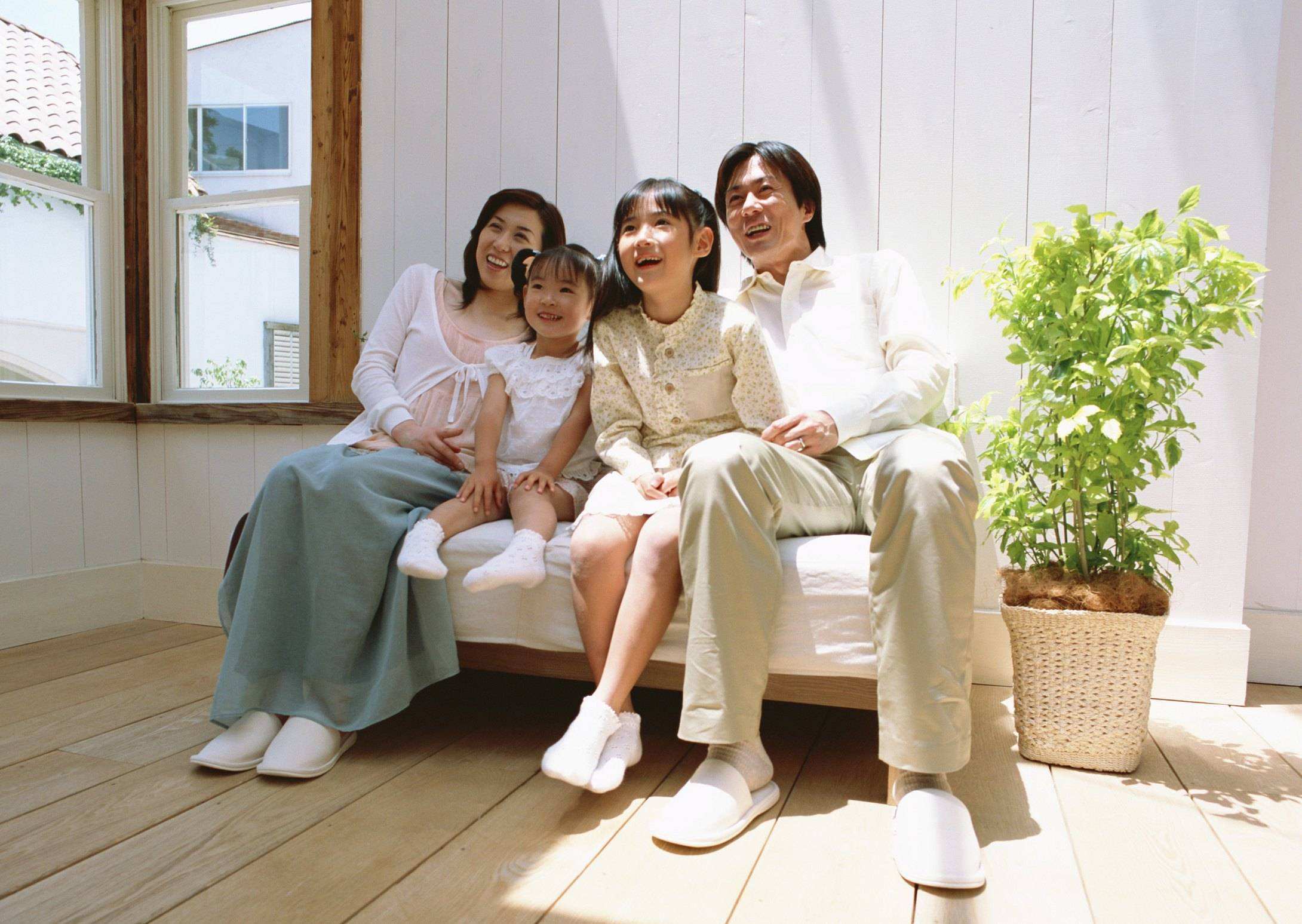 我国千万资产高净值家庭达206万户