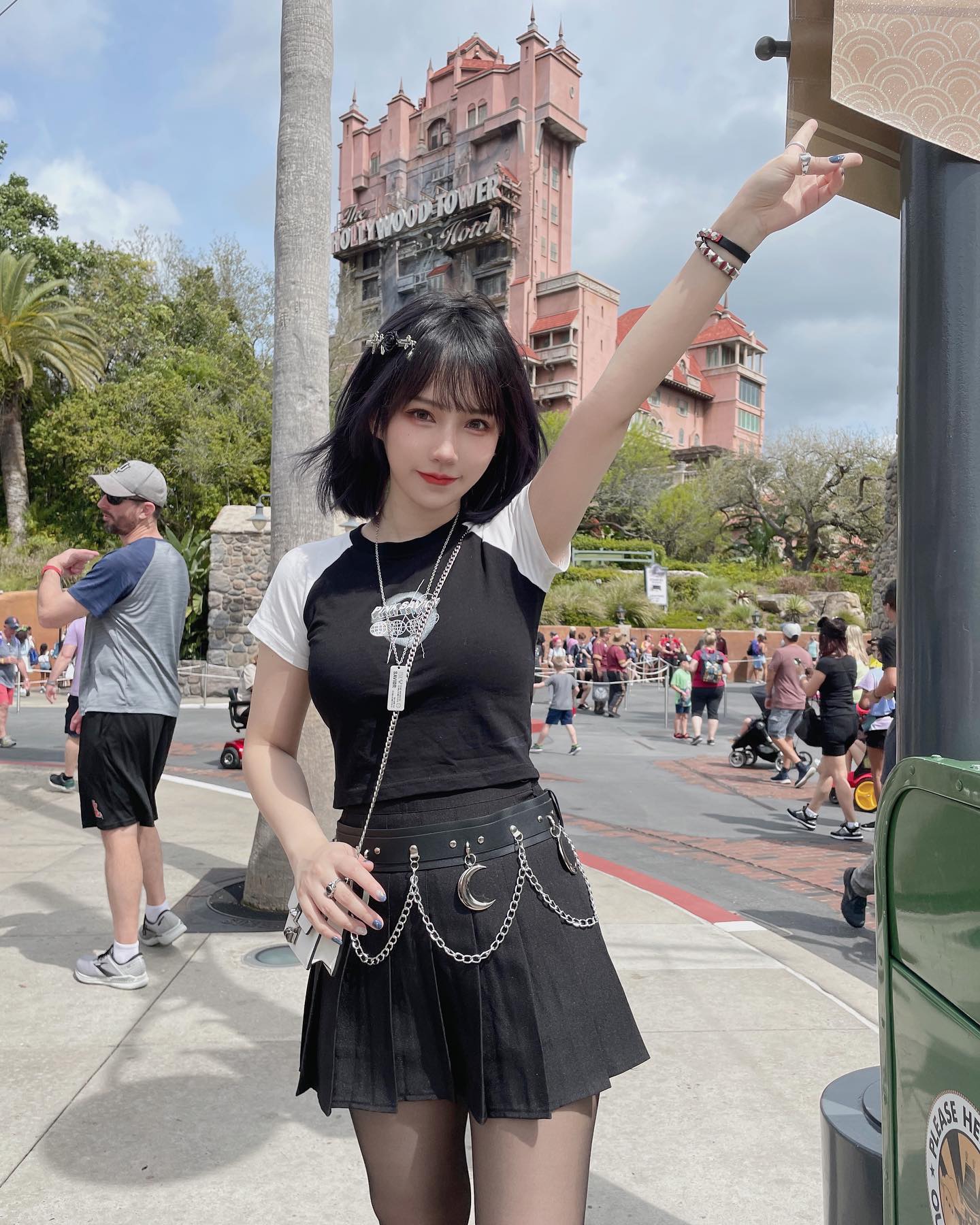 洛洛子rakukoo,性感百变的COSER