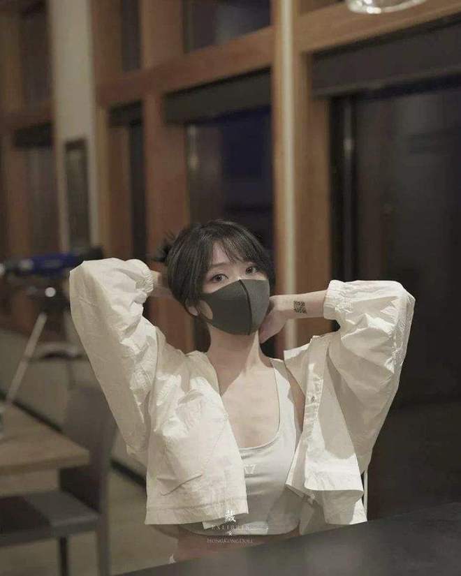 Hong Kong doll是谁？火遍全网的玩偶姐姐个人简介