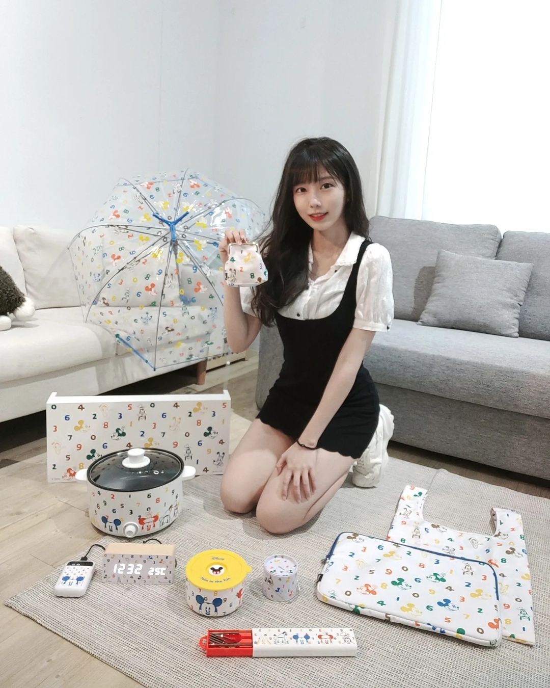 台湾清华校花级美女 阿倪图片