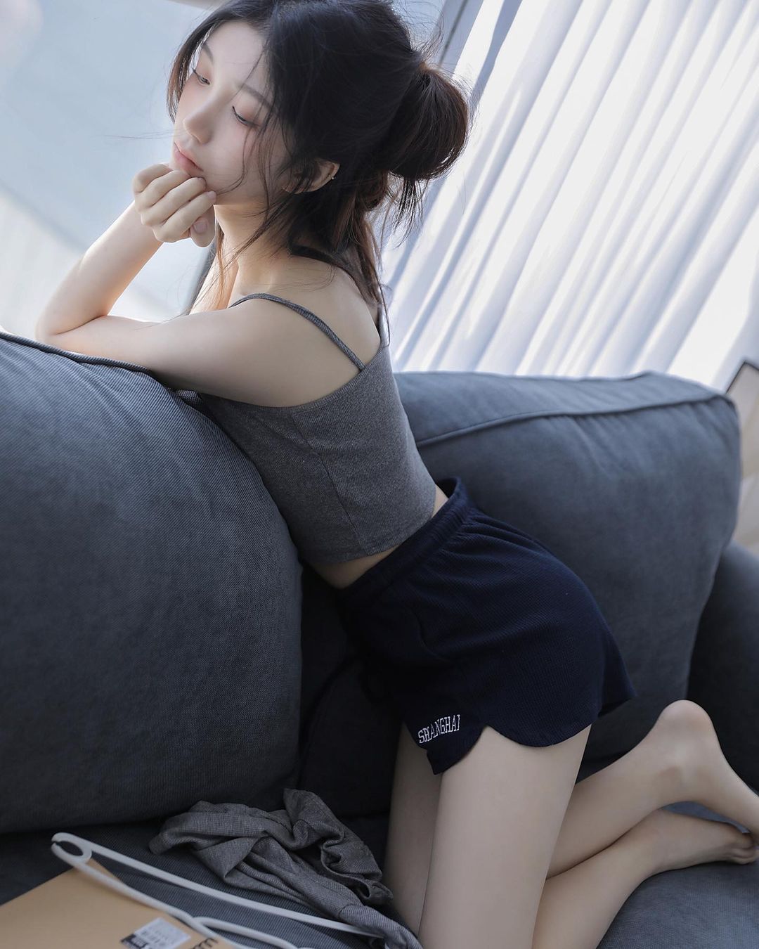 清纯美女 鱼子鱼子u,居家女友写真图片