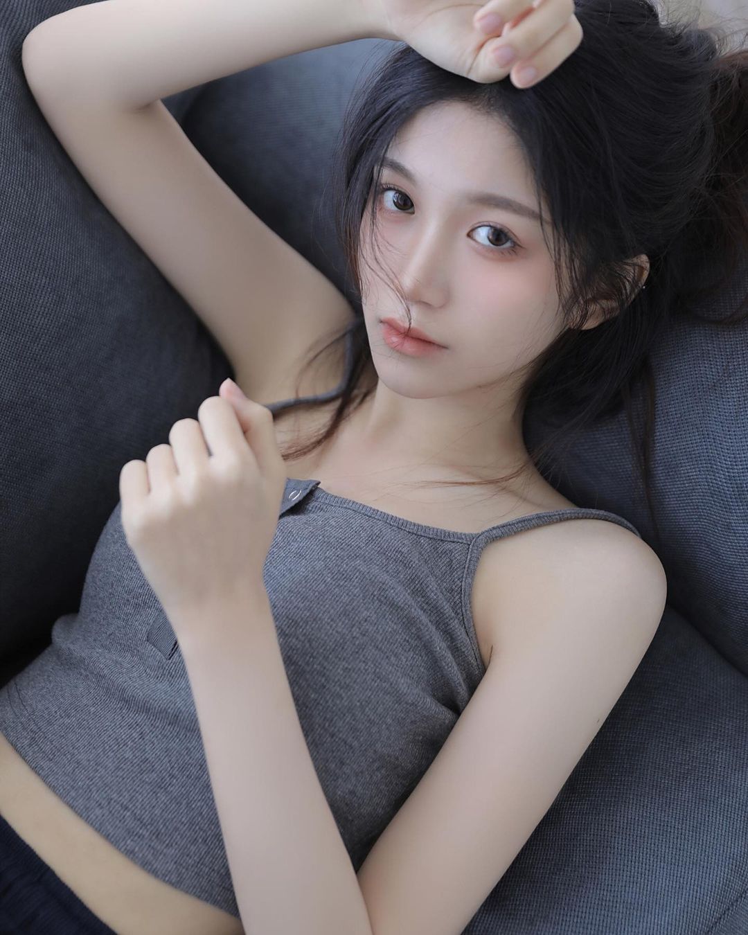 清纯美女 鱼子鱼子u,居家女友写真图片