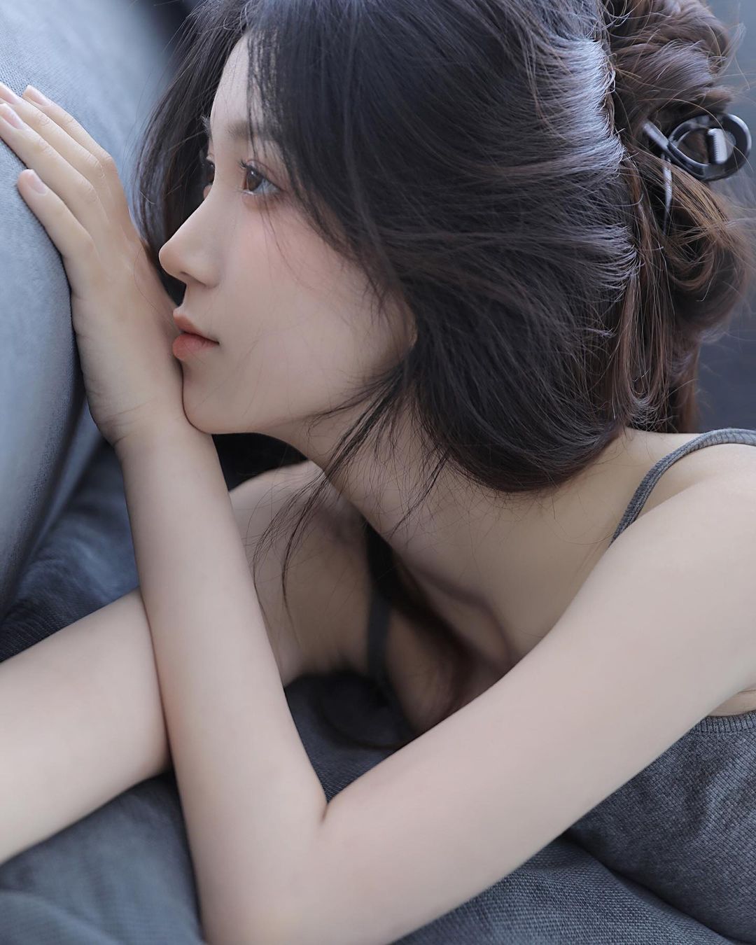 清纯美女 鱼子鱼子u,居家女友写真图片