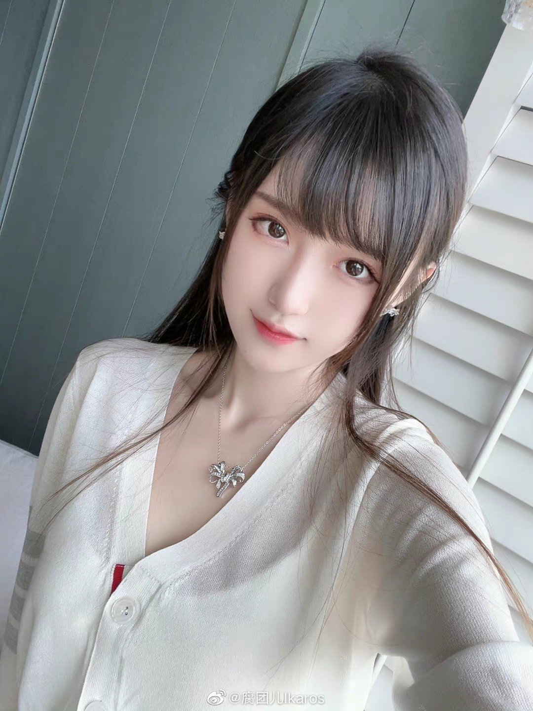 颜值主播-腐团儿Ikaros 近期动态照片