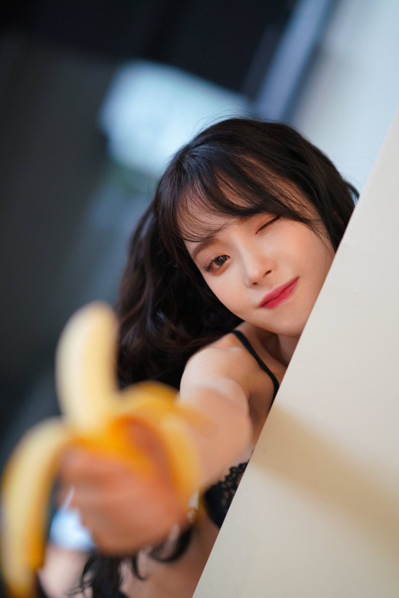 颜值与身材俱佳的美少女 桃乃木香奈美图鉴赏