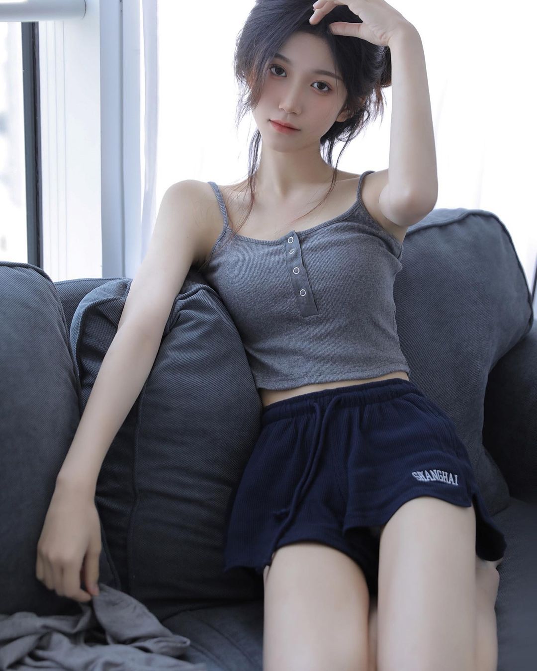 清纯美女 鱼子鱼子u,居家女友写真图片