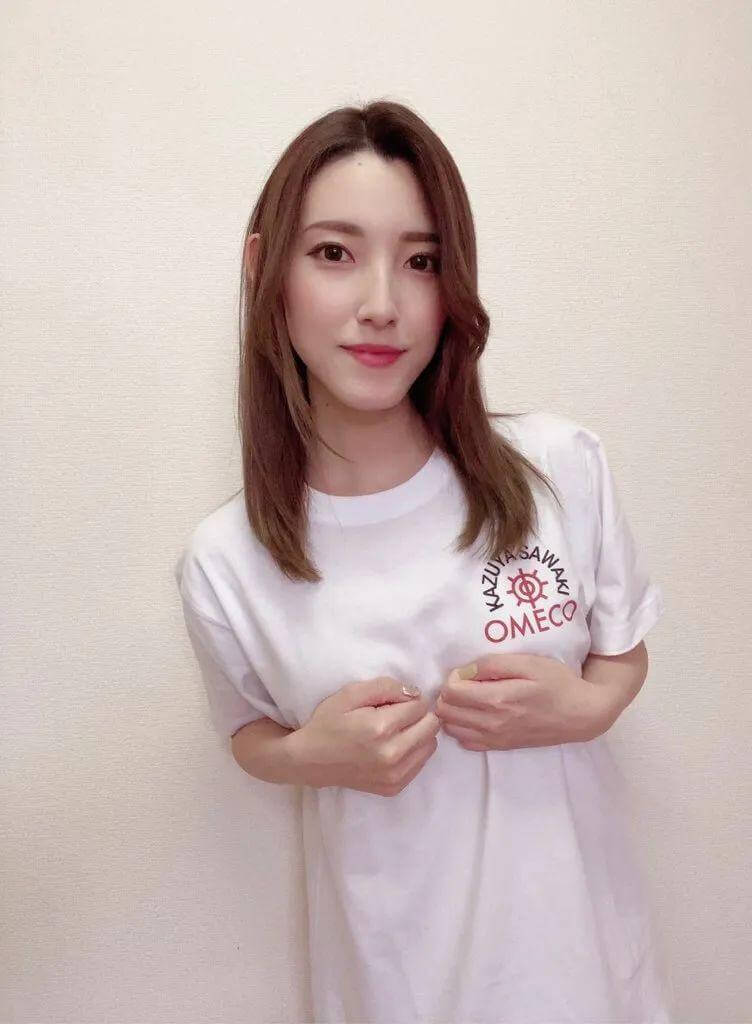 森泽佳奈资料简介及高清生活写真图片