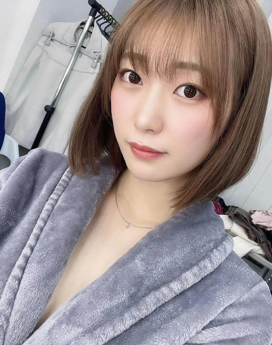 美谷朱里13年舞蹈经验，有“高速马达”的美誉