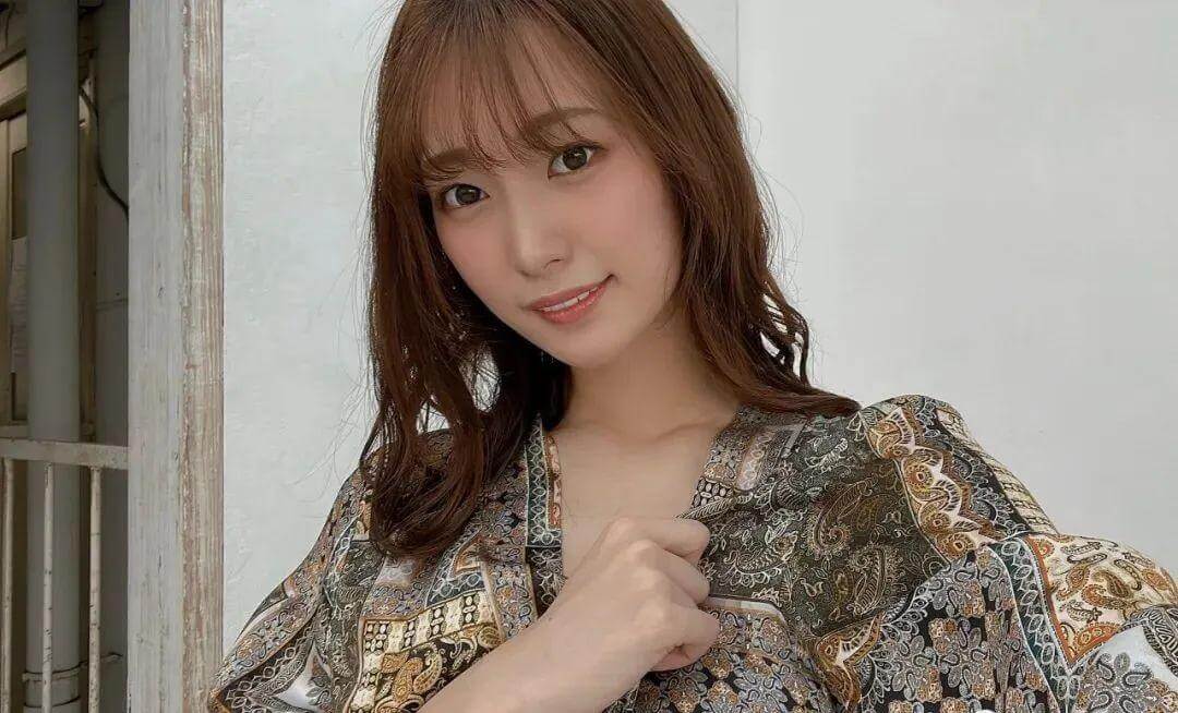 美谷朱里13年舞蹈经验，有“高速马达”的美誉