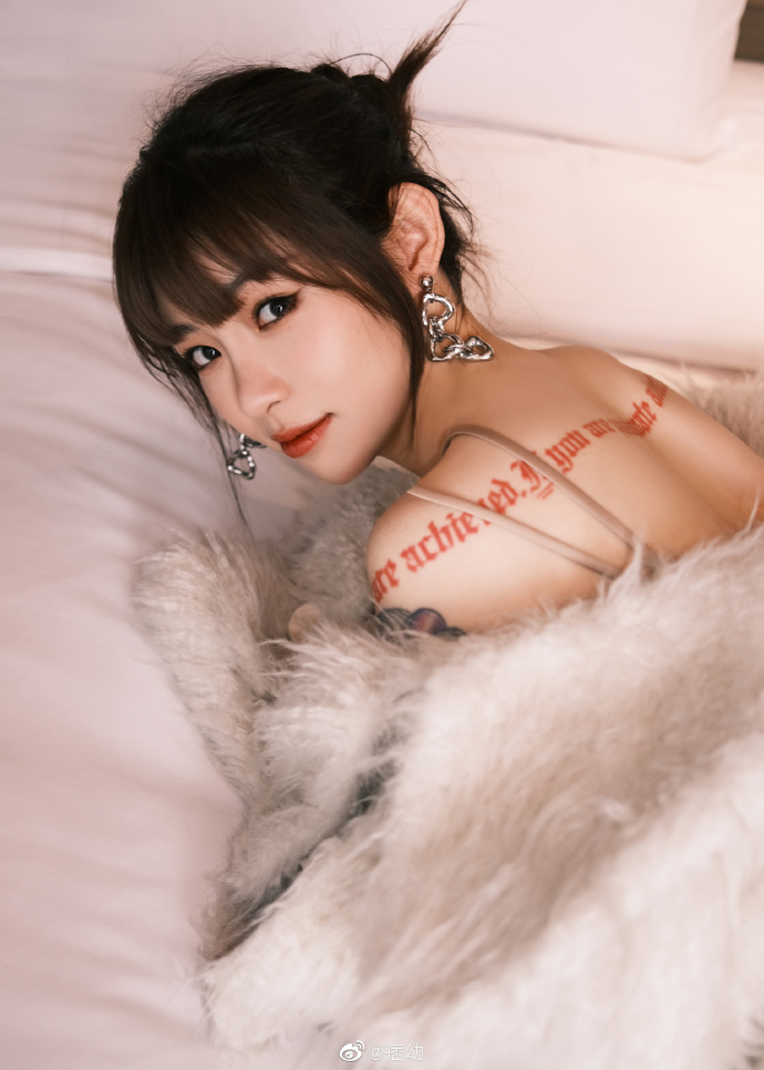 黑料万篇长征,痞幼黑料不打烊900张照片