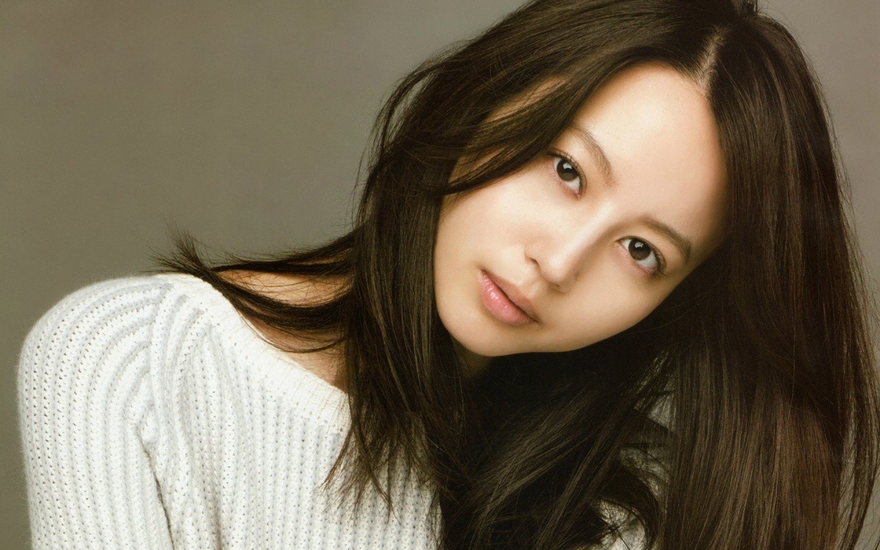 日本rapper一姐海边观潮水，日本当红女rapper图片