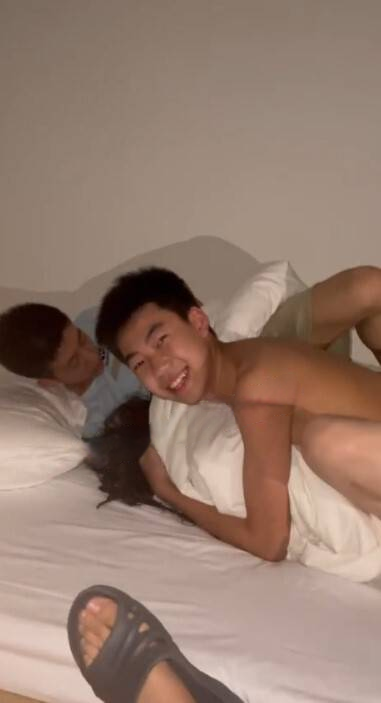 疑似73万粉丝的抖音忘川线下进行多人运动