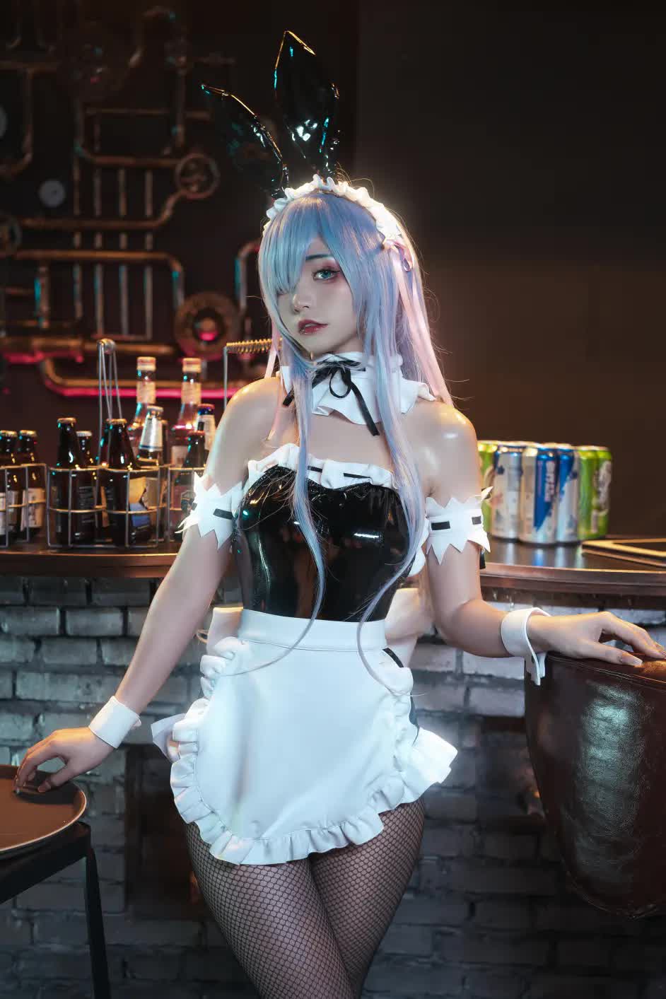 爆机少女喵小吉摄影作品赏析 一位特别大胆的coser