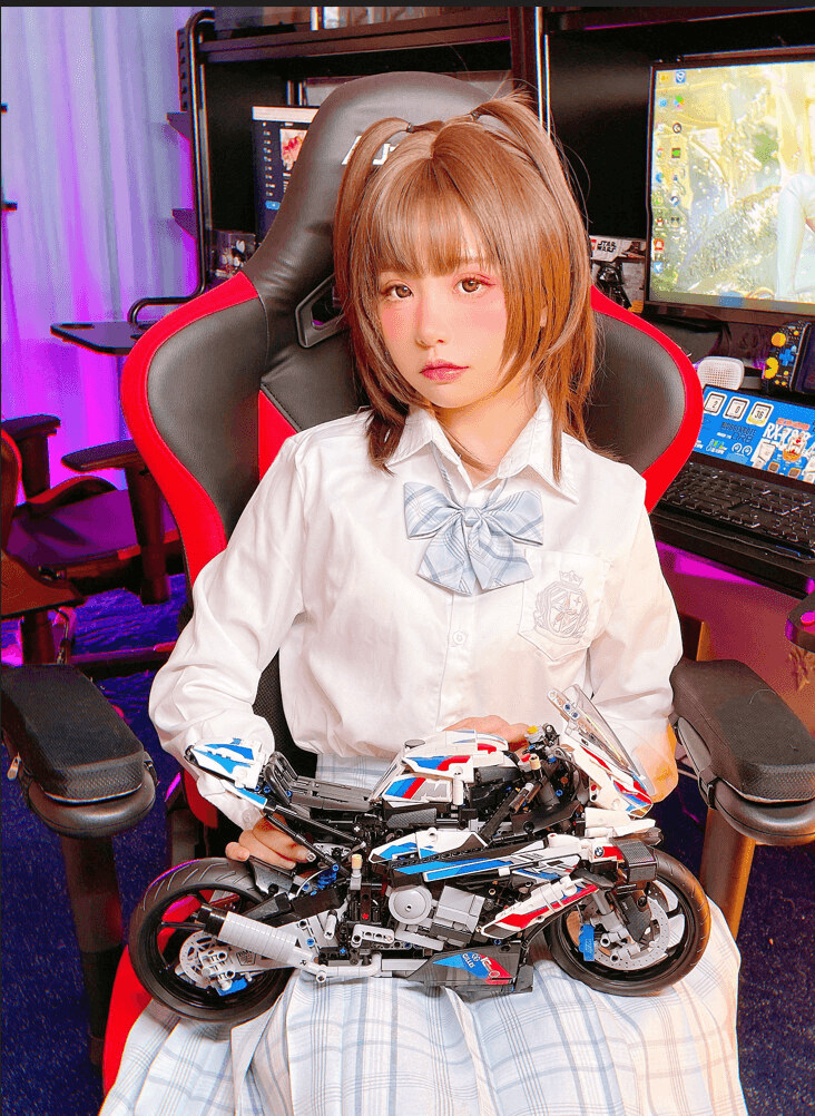 爆机少女喵小吉图集 cos界的又一大佬级人物