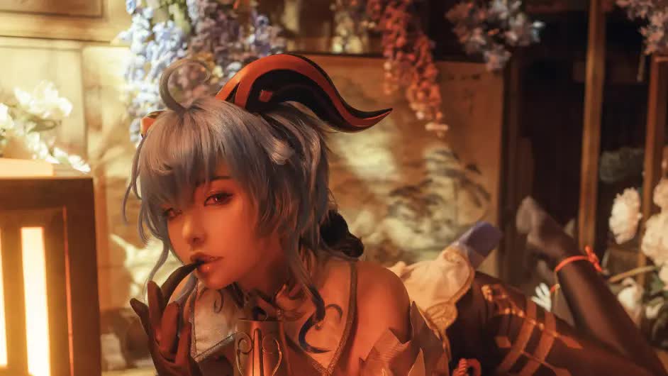 爆机少女喵小吉摄影作品赏析 一位特别大胆的coser