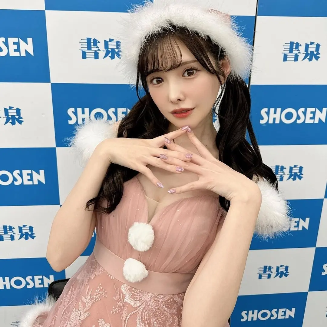 有着第一美腿之称的桥本有菜改名为新有菜（新ありな）