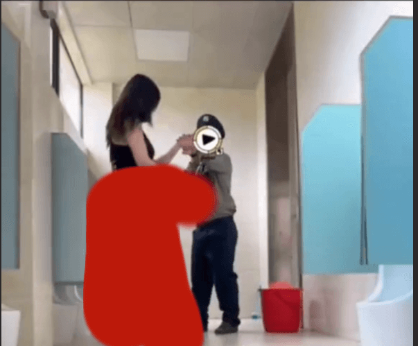 一名女主播在公共洗手间开直播，被保安发现报警抓走了