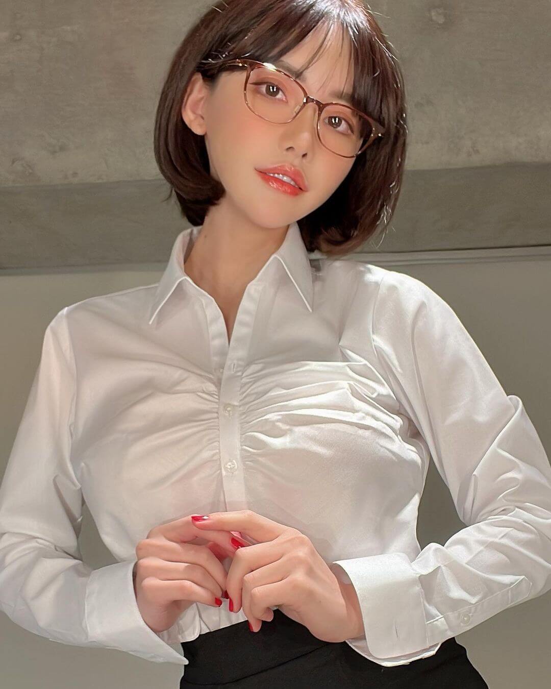 人造美女深田咏美ig写真照片