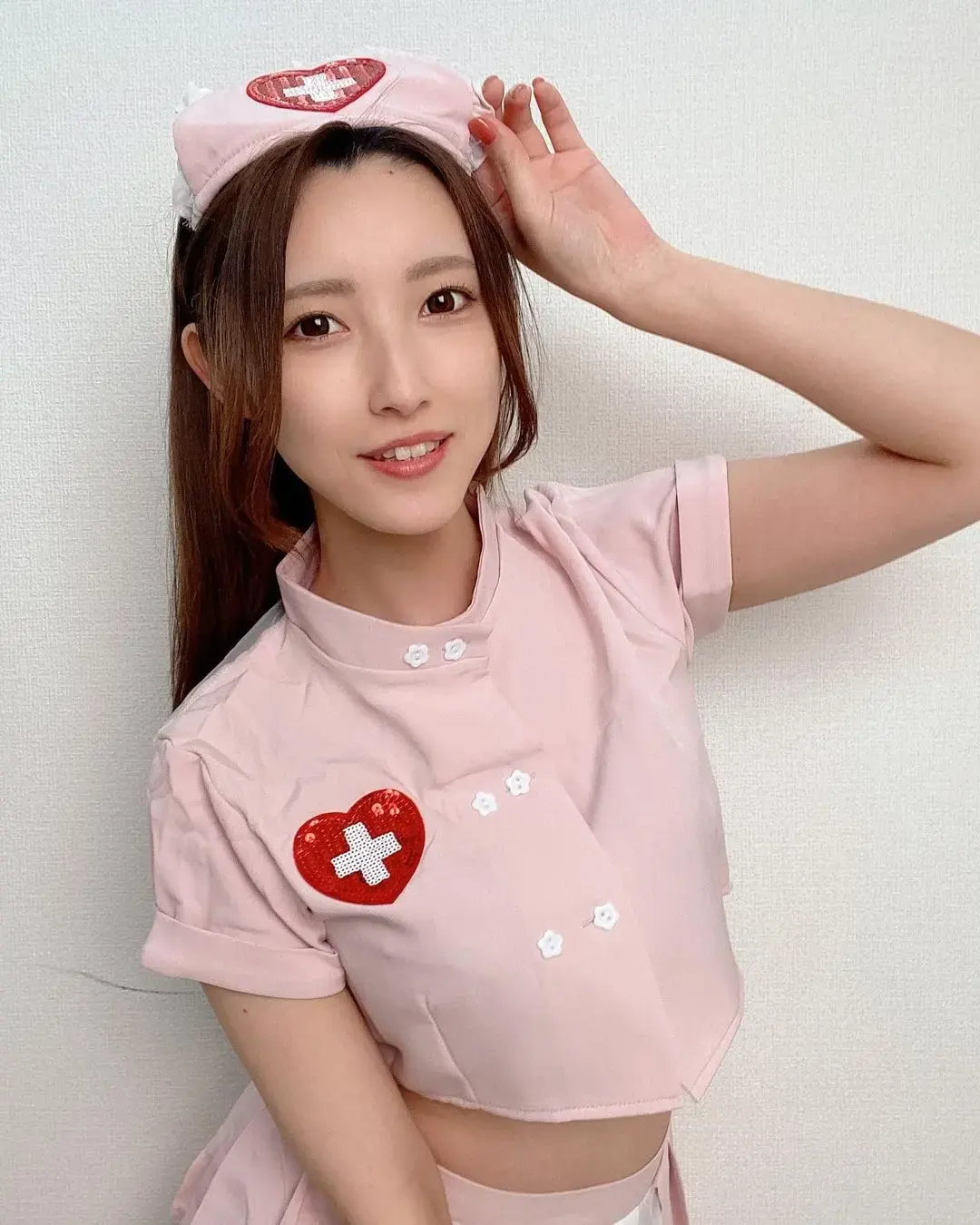 人气网红森泽佳奈 (飯岡かなこ)个人资料及图片