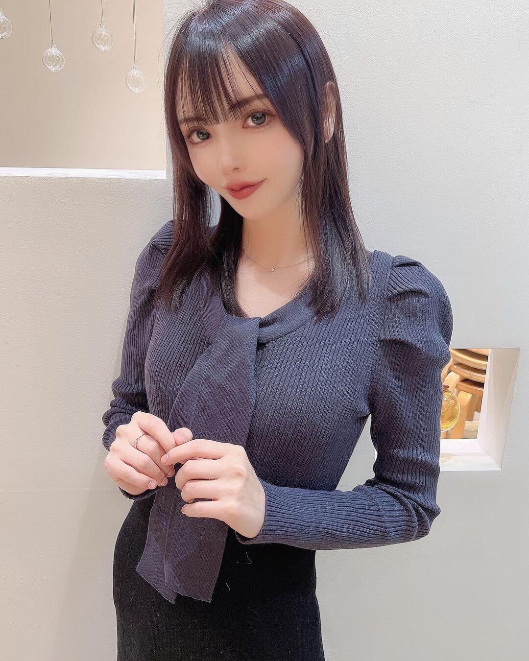 广濑里绪菜(広瀬りおな)个人资料简介及作品图片