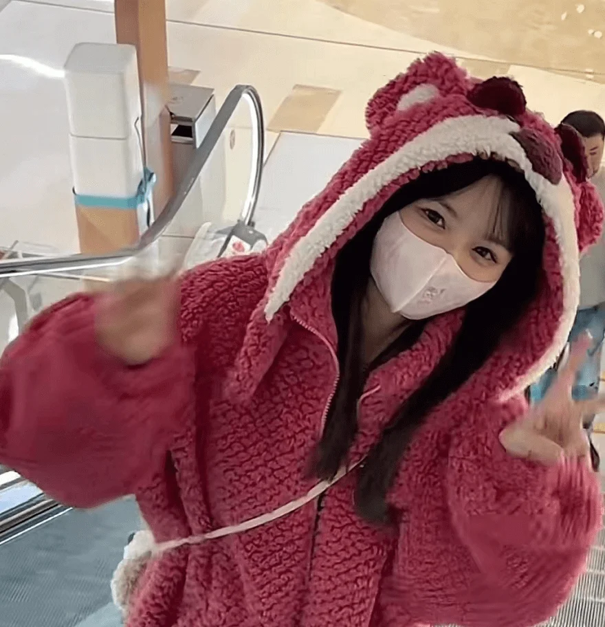 B站网红交往假富二代被骗24万后，7分钟视频疑流出