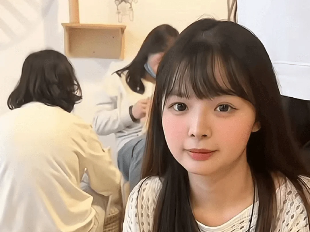 B站网红交往假富二代被骗24万后，7分钟视频疑流出