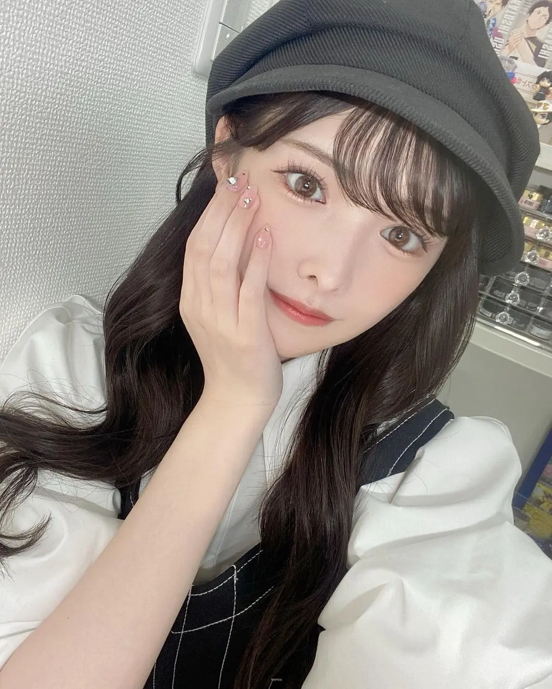 有着第一美腿之称的桥本有菜改名为新有菜（新ありな）