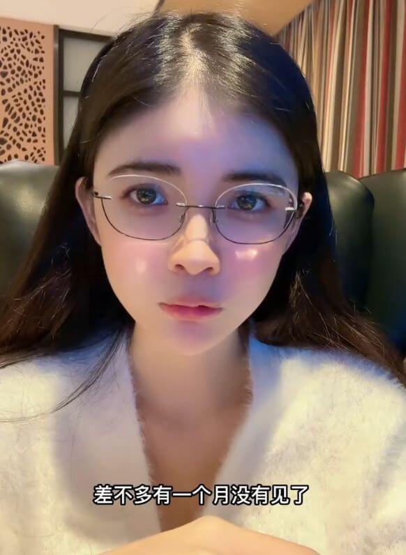 狗头萝莉现身透露近况，并诉苦有人冒充自己牟利！