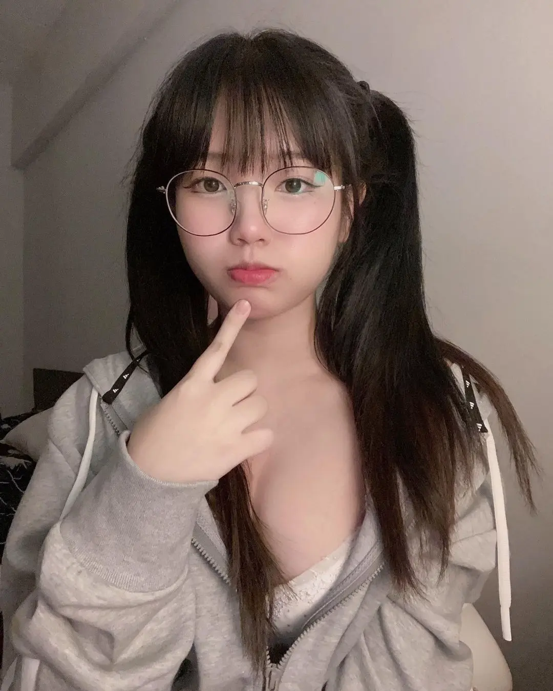 颜值可爱身材超火辣！泰国人气网红God Neko照片