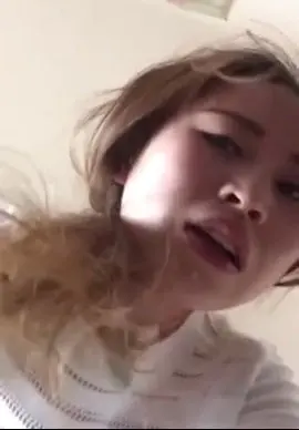 成都黑帽门吴施蒙出轨黑人视频,让其在p站成热搜