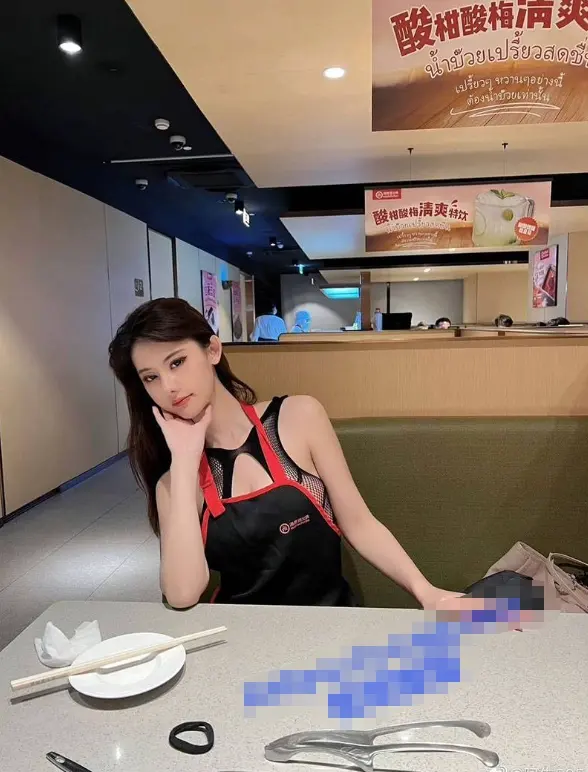 人气网红阿朱海底捞不雅视频照片事件，吃海底捞成抖音热搜