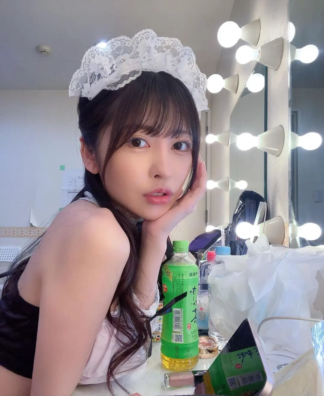 森日向子00后颜值身材俱佳的女艺人！个人资料照片