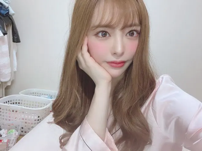 46万订阅油管频道的女艺人突然消失！小仓由菜怎么了