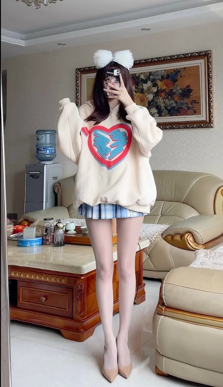 抖音电气鼠是什么梗？T0级腿精电气鼠比瓜妹强