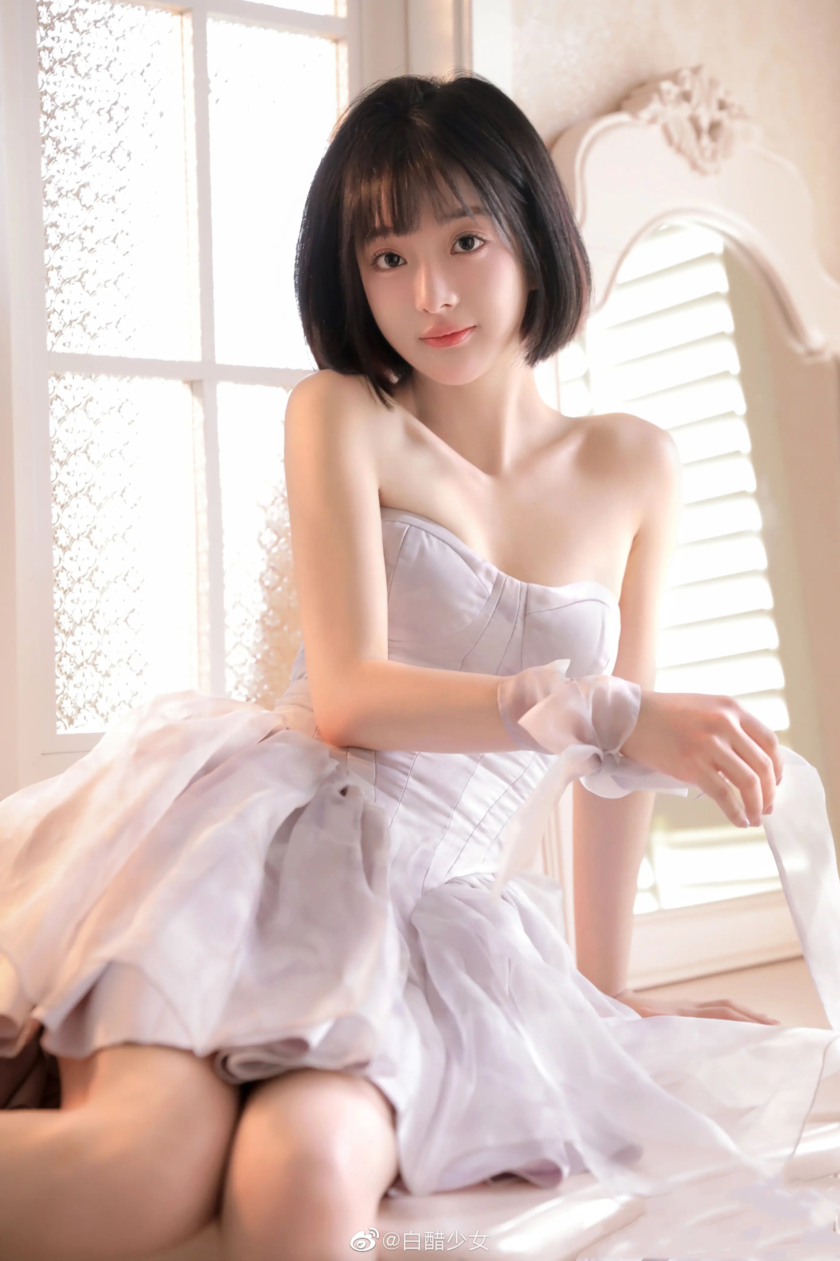 可爱搞怪的抖音网红 白醋少女个人资料照片