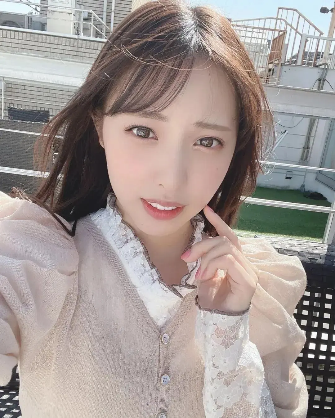 00后清纯美少女白桃花个人资料照片及近况