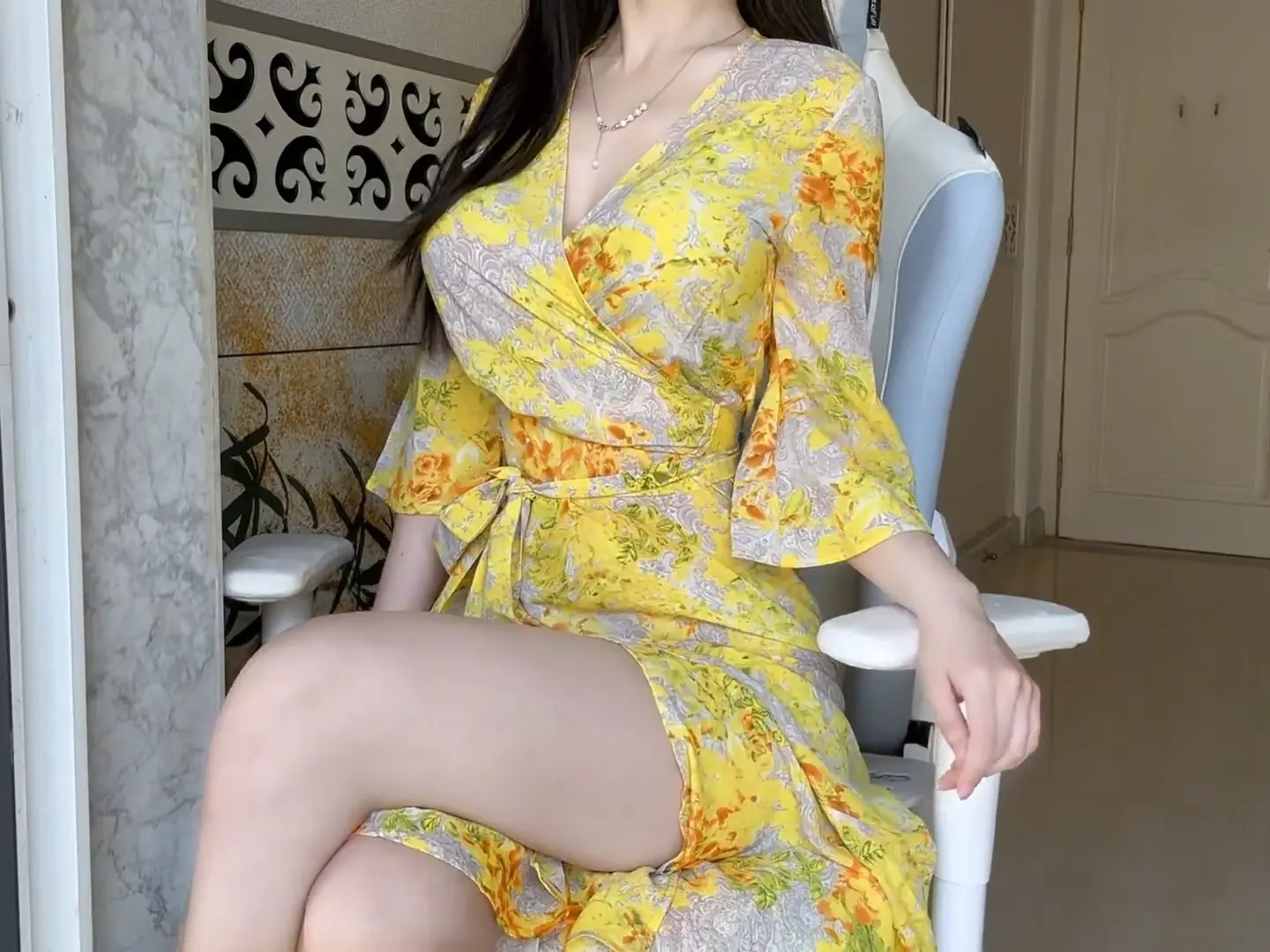 桥本环菜 - 女人过了20岁总要带点风情万种