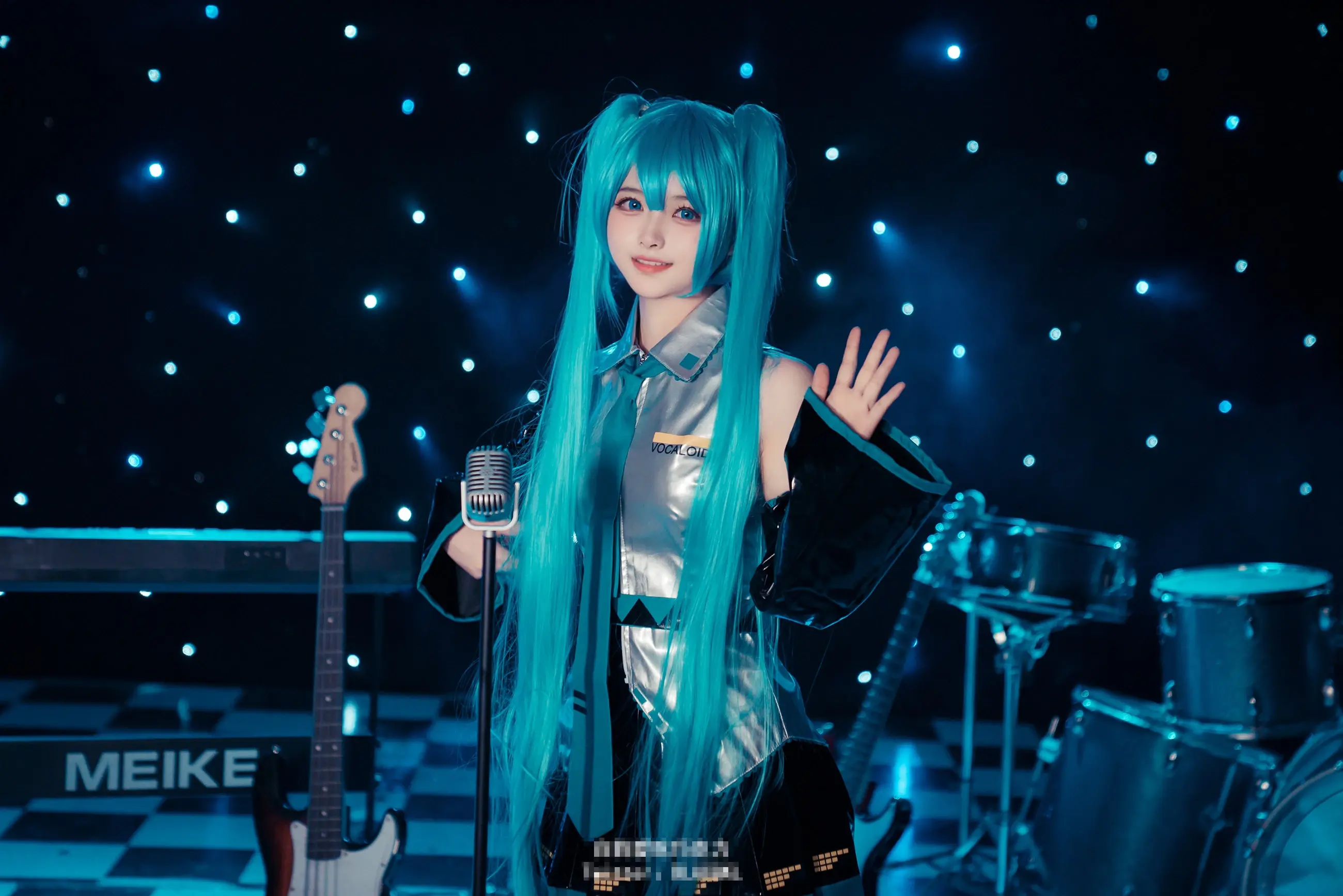 白莉爱吃巧克力 – miku