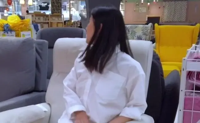 宜家喷水门视频事件的女主找到了,原来是P站红人Fullfive