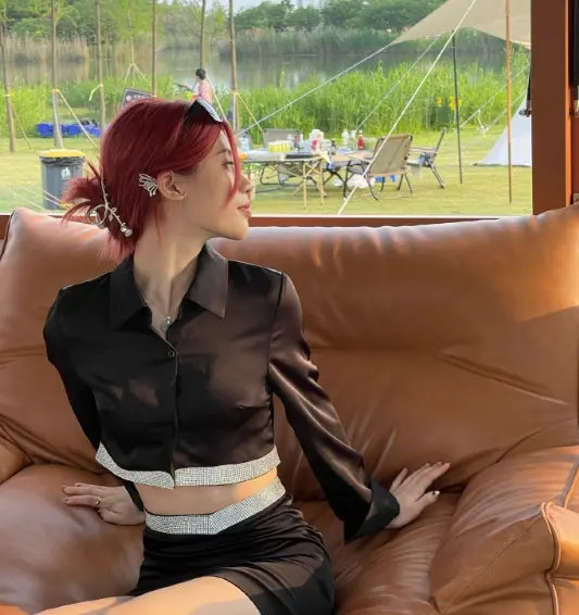 斗鱼主播青台miss明码标价，若开通续费10年“超帝”明天就在你床上